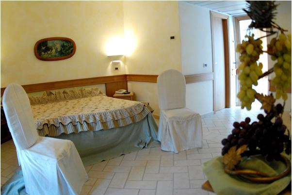 Hotel Pace San Giovanni Rotondo Pokoj fotografie